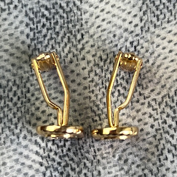 Auth. Christian Dior Logo Gold Tone Cuffs Vintage authentic cufflinks - Picture 5 of 11